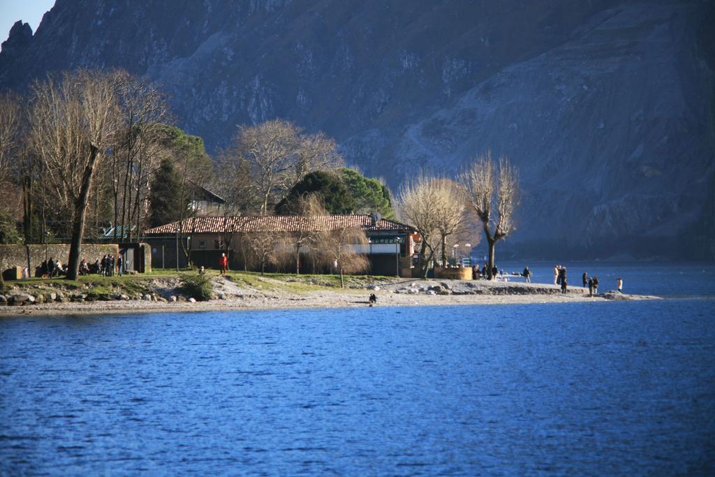 A...Fior Di Lago Abbadia Lariana Exteriér fotografie